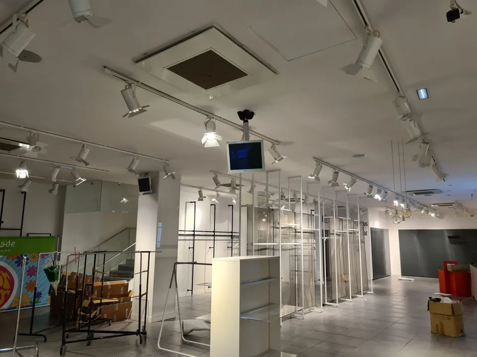 Boutique — hyper-centre de Bordeaux